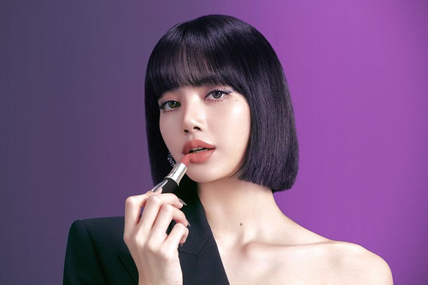 BLACKPINK đúng là người chơi hệ đại sứ: Thời trang, nước ngọt, quảng cáo 5G, nước xả vải, giờ làm cả đại sứ... biến đổi khí hậu! - Ảnh 31. BLACKPINK đúng là người chơi hệ đại sứ: Thời trang, nước ngọt, quảng cáo 5G, nước xả vải, giờ làm cả đại sứ... biến đổi khí hậu! - Ảnh 31.