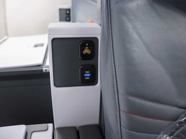 Bí mật ẩn sau 6 chiếc ghế luôn cháy vé của hãng hàng không Singapore Airlines - Ảnh 7.