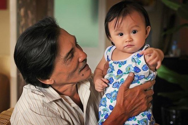 Vợ kém 32 tuổi của NS Thương Tín giải thích lý do không kề cận khi chồng bị đột quỵ, tiết lộ cuộc sống hôn nhân vô cùng khó khăn - Ảnh 4. Vợ kém 32 tuổi của NS Thương Tín giải thích lý do không kề cận khi chồng bị đột quỵ, tiết lộ cuộc sống hôn nhân vô cùng khó khăn - Ảnh 4.