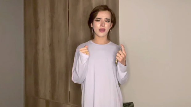 Trần Đức Bo đăng clip bật khóc nức nở sau biến TikTok bị xoá, Facebook bị khoá 30 ngày - Ảnh 4. Trần Đức Bo đăng clip bật khóc nức nở sau biến TikTok bị xoá, Facebook bị khoá 30 ngày - Ảnh 4.