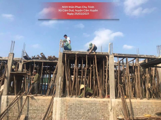 Thuỷ Tiên công bố hình ảnh xây dựng 10 nhà chống lũ cho bà con miền Trung, kinh phí trích từ quỹ từ thiện 177 tỷ đồng - Ảnh 6. Thuỷ Tiên công bố hình ảnh xây dựng 10 nhà chống lũ cho bà con miền Trung, kinh phí trích từ quỹ từ thiện 177 tỷ đồng - Ảnh 6.