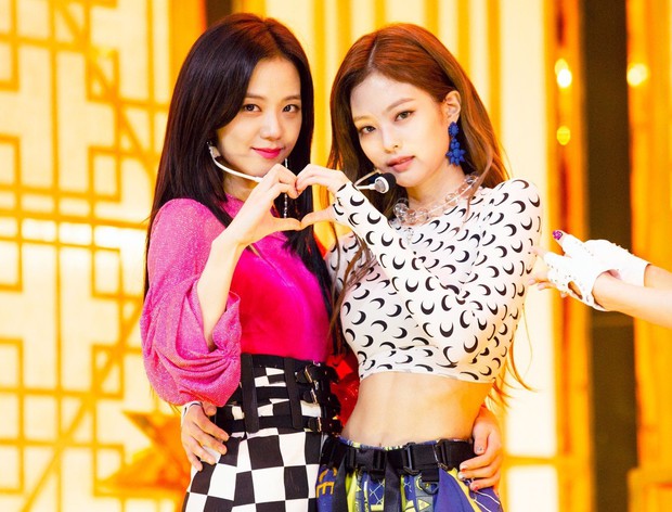 Không phải GD, đây mới là nhân vật hoà hợp visual với Jennie nhất: Combo xinh đẹp x2, choáng khi kéo đến ảnh kết hợp - Ảnh 6. Không phải GD, đây mới là nhân vật hoà hợp visual với Jennie nhất: Combo xinh đẹp x2, choáng khi kéo đến ảnh kết hợp - Ảnh 6.