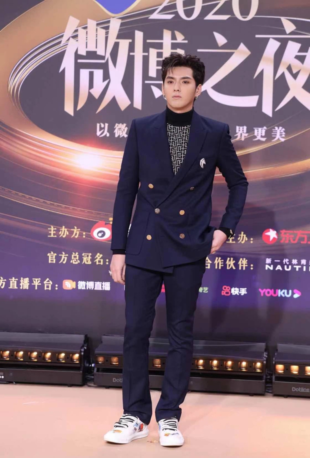 Siêu thảm đỏ khủng nhất Cbiz đầu năm: Nhiệt Ba gây sốc visual, Cúc Tịnh Y chặt chém đàn chị Angela Baby - Triệu Lệ Dĩnh - Ảnh 25.