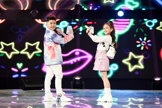 Giọng Hát Việt Nhí: Team BigDaddy - Emily hết đi đu đưa đi rồi mượn rượu tỏ tình bằng phiên bản nhí - Ảnh 8.
