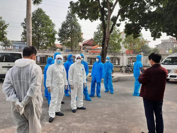 Bệnh nhân nhiễm chủng virus SARS-CoV-2 mới diễn biến lâm sàng xảy ra sớm hơn so với những bệnh nhân nhiễm chủng cũ - Ảnh 1. Bệnh nhân nhiễm chủng virus SARS-CoV-2 mới diễn biến lâm sàng xảy ra sớm hơn so với những bệnh nhân nhiễm chủng cũ - Ảnh 1.