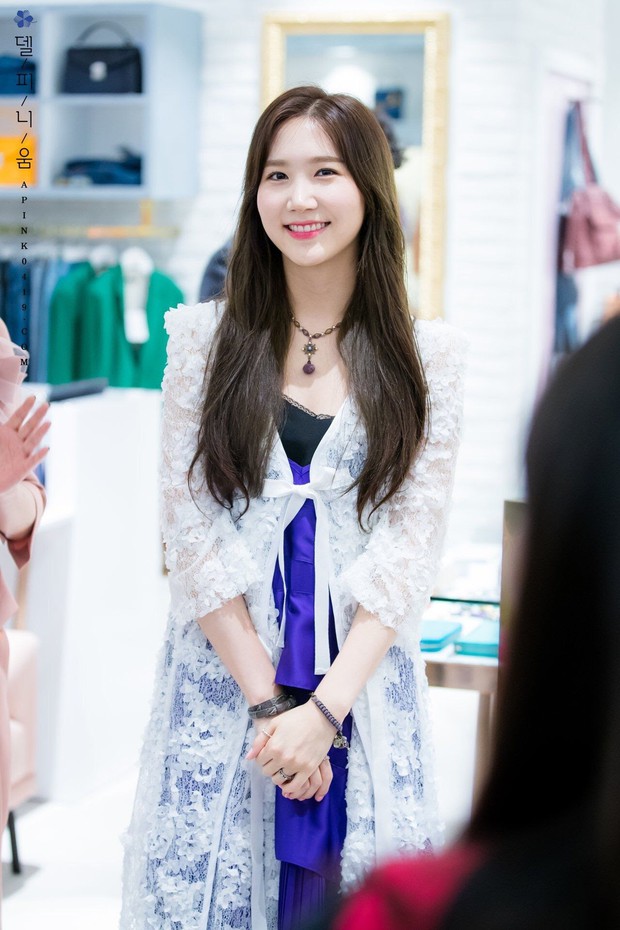 Rời nhóm 8 năm nhưng cựu thành viên Apink thú nhận không hề muốn giải nghệ, bị công ty đơn phương đuổi cổ không rõ lý do? - Ảnh 3. Rời nhóm 8 năm nhưng cựu thành viên Apink thú nhận không hề muốn giải nghệ, bị công ty đơn phương đuổi cổ không rõ lý do? - Ảnh 3.