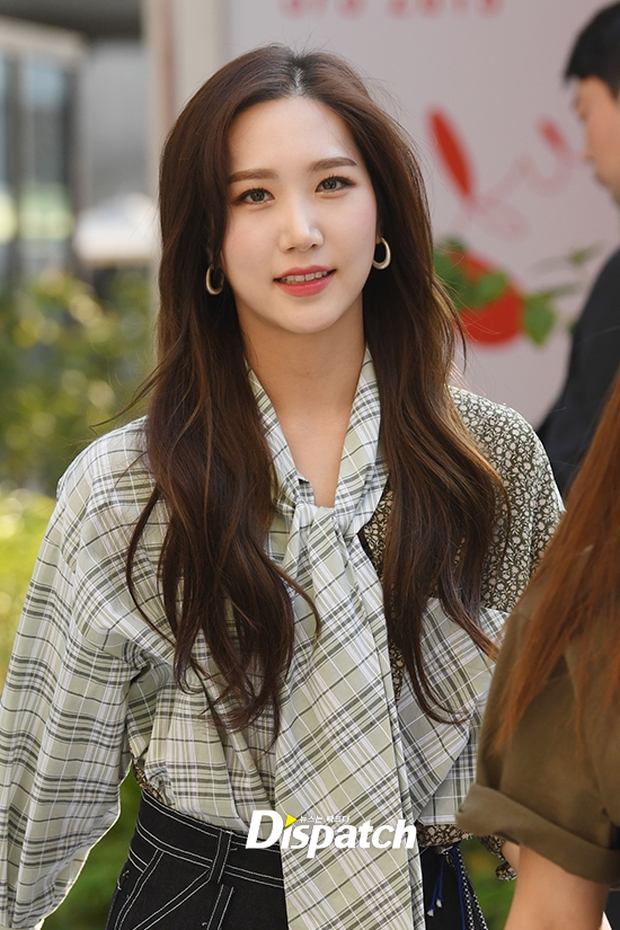 Rời nhóm 8 năm nhưng cựu thành viên Apink thú nhận không hề muốn giải nghệ, bị công ty đơn phương đuổi cổ không rõ lý do? - Ảnh 6. Rời nhóm 8 năm nhưng cựu thành viên Apink thú nhận không hề muốn giải nghệ, bị công ty đơn phương đuổi cổ không rõ lý do? - Ảnh 6.