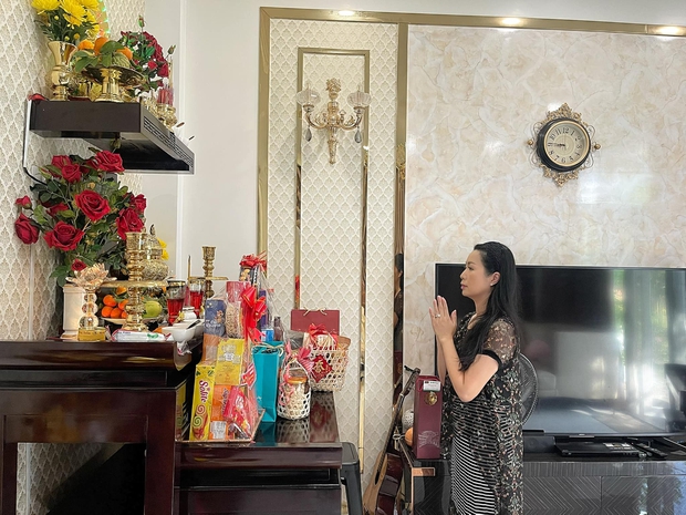 Sao Vbiz tất bật cúng ông Công ông Táo: Thu Minh - Tự Long dâng mâm cỗ thịnh soạn, trầm trồ tay nghề của Văn Mai Hương - Tường San - Ảnh 14. Sao Vbiz tất bật cúng ông Công ông Táo: Thu Minh - Tự Long dâng mâm cỗ thịnh soạn, trầm trồ tay nghề của Văn Mai Hương - Tường San - Ảnh 14.