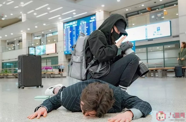 Làm giàu không khó theo kiểu giới trẻ đam mê showbiz: Bí mật không thể nói của các trạm tỷ thu nhập trăm triệu mỗi tháng nhờ việc đu idol - Ảnh 8. Làm giàu không khó theo kiểu giới trẻ đam mê showbiz: Bí mật không thể nói của các trạm tỷ thu nhập trăm triệu mỗi tháng nhờ việc đu idol - Ảnh 8.