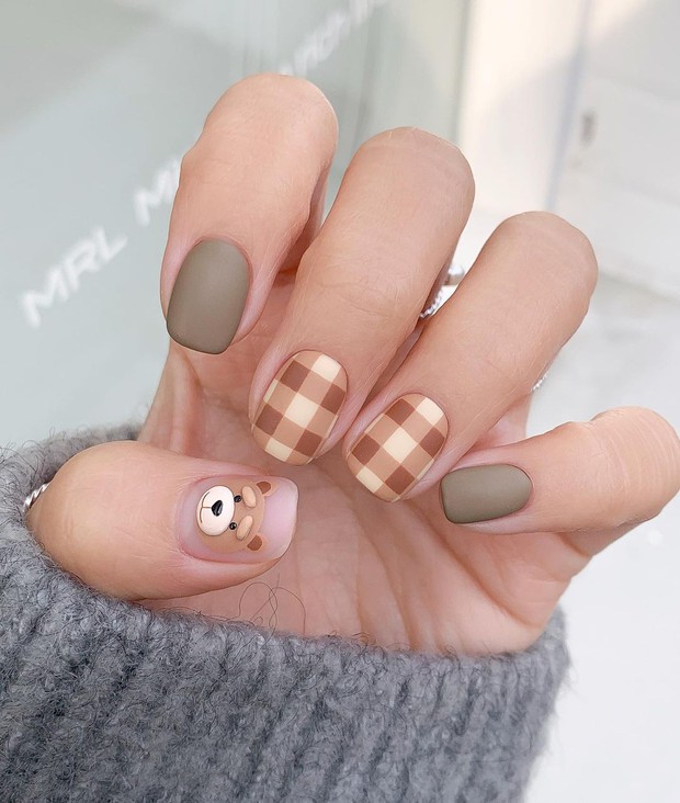 12 mẫu nail xinh xắn style Hàn xẻng cho nàng bánh bèo diện Tết: Ai chuẩn bị làm đẹp nên ngó nghiêng - Ảnh 10.