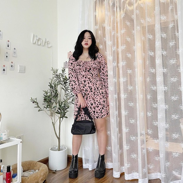 Cuối năm ngồi tính xem gái xinh nào kiếm tiền giỏi nhất: Ai cũng mua nhà, có người khoe “ẵm” hơn 300 triệu/ tháng - Ảnh 9. Cuối năm ngồi tính xem gái xinh nào kiếm tiền giỏi nhất: Ai cũng mua nhà, có người khoe “ẵm” hơn 300 triệu/ tháng - Ảnh 9.