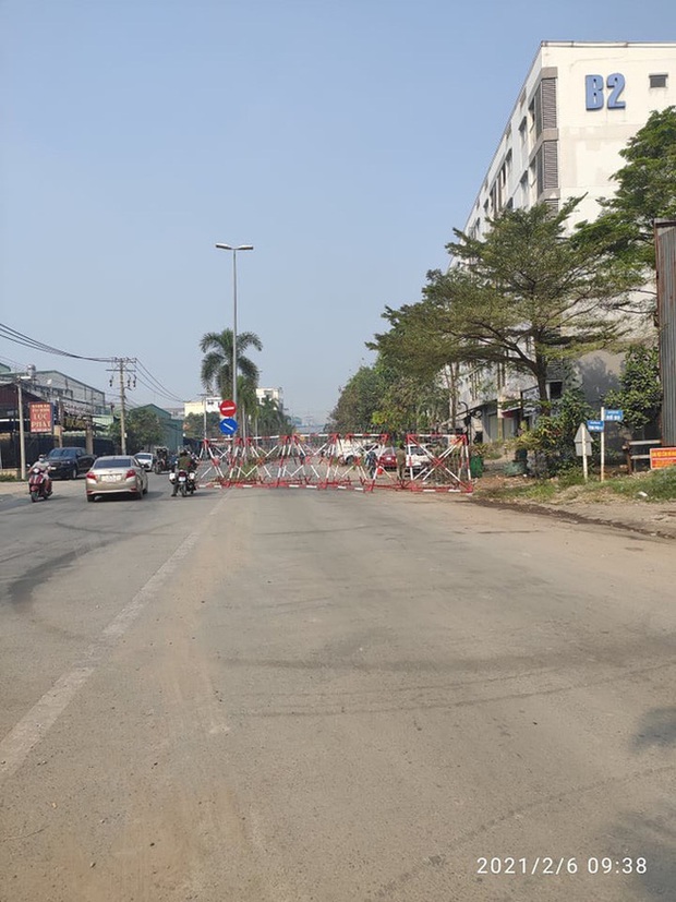 Em trai nhân viên sân bay Tân Sơn Nhất cũng nghi nhiễm Covid-19, chưa rõ ai lây cho ai - Ảnh 2. Em trai nhân viên sân bay Tân Sơn Nhất cũng nghi nhiễm Covid-19, chưa rõ ai lây cho ai - Ảnh 2.