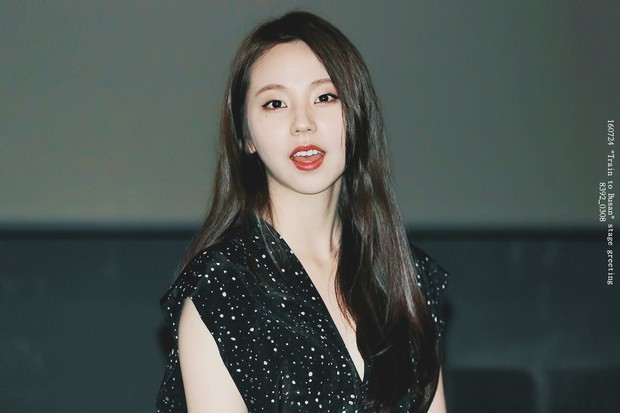 Em út huyền thoại của JYP: Nổi nhờ 1 câu hát, cân trọn mọi concept, đã giải nghệ nhưng là tiêu chuẩn cho đàn em TWICE, ITZY - Ảnh 1. Em út huyền thoại của JYP: Nổi nhờ 1 câu hát, cân trọn mọi concept, đã giải nghệ nhưng là tiêu chuẩn cho đàn em TWICE, ITZY - Ảnh 1.