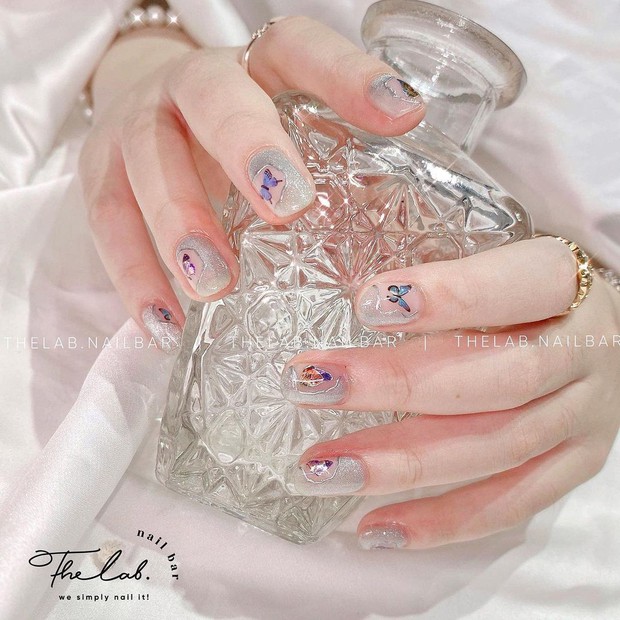 Tổng hợp mẫu nail Tết hot nhất ở các tiệm lúc này: Các nàng book lịch nhanh còn kịp - Ảnh 3. Tổng hợp mẫu nail Tết hot nhất ở các tiệm lúc này: Các nàng book lịch nhanh còn kịp - Ảnh 3.