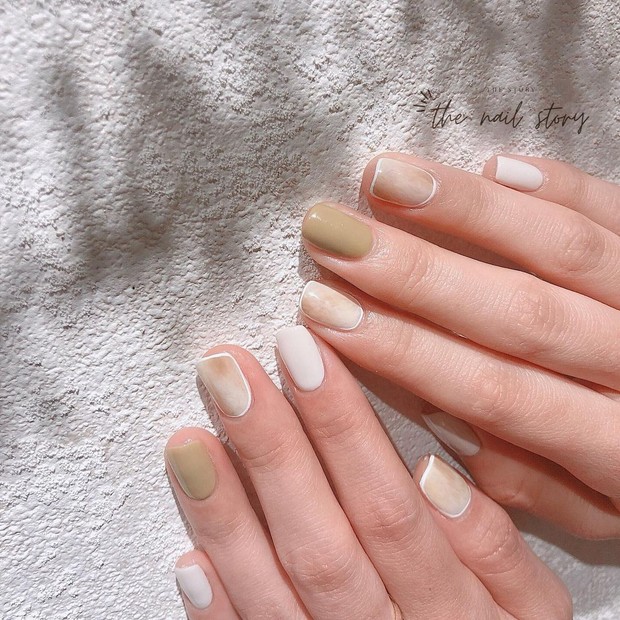 Tổng hợp mẫu nail Tết hot nhất ở các tiệm lúc này: Các nàng book lịch nhanh còn kịp - Ảnh 15. Tổng hợp mẫu nail Tết hot nhất ở các tiệm lúc này: Các nàng book lịch nhanh còn kịp - Ảnh 15.