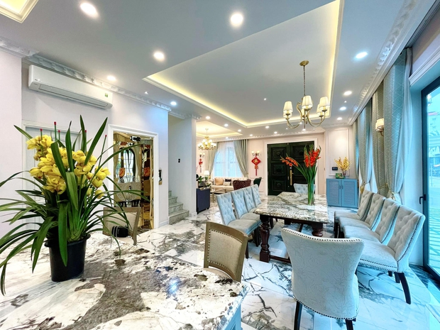 Vợ chồng Đăng Khôi - Thuỷ Anh trang hoàng căn biệt thự 2 triệu đô sẵn sàng đón Tết - Ảnh 6.