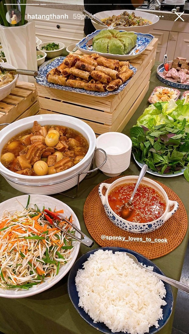 Hà Tăng “cân” cả bàn tiệc ăn Tết giới nhà giàu: Toàn món truyền thống nhưng bày biện đẳng cấp chẳng khác nhà hàng - Ảnh 4.