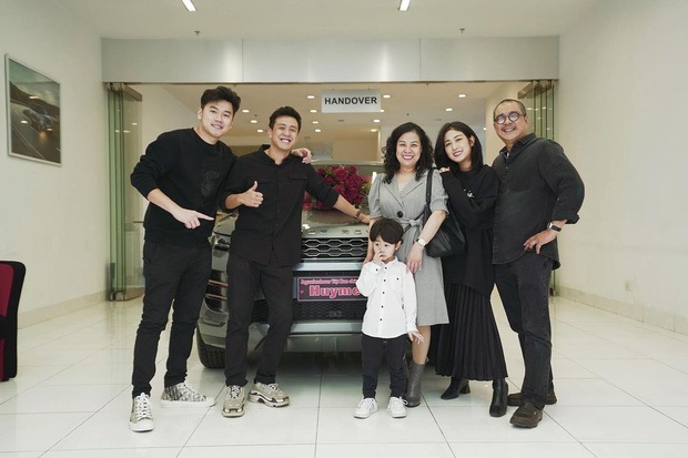 Nhan sắc anh chị nhà hồi trẻ của dân mạng gây hoang mang diện rộng, nhìn còn áp lực hơn cả dọn nhà ngày Tết - Ảnh 7.