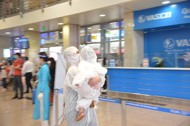 TP.HCM: Thêm nhiều khu dân cư bị phong tỏa do liên quan các bệnh nhân Covid-19 mới - Ảnh 6.