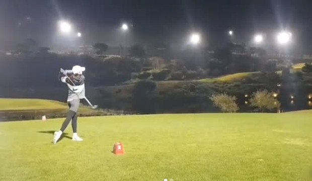 Han Ji Hyun - Tiểu thư xấc láo của Penthouse 2: Đỗ một lần 6 trường đại học, cầm kì thi họa chuyện gì cũng cân tất! - Ảnh 23.