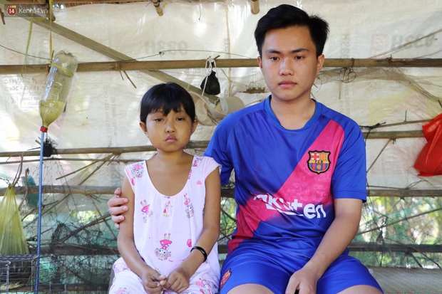 Nước mắt người mẹ có con gái bị teo gan, lá lách to đang chết mòn vì gia cảnh cùng cực: Chỉ sợ nó bỏ mình mà đi - Ảnh 13.