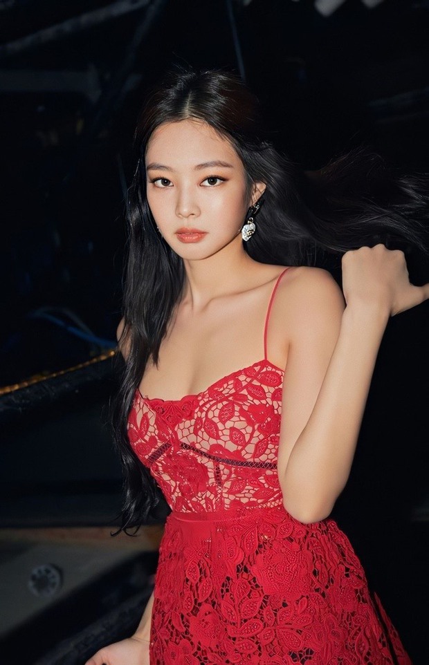 Cnet mỉa mai Jennie vì sai vũ đạo: Đi từ nhà bạn trai đến concert thì sao nhảy đúng được? - Ảnh 1. Cnet mỉa mai Jennie vì sai vũ đạo: Đi từ nhà bạn trai đến concert thì sao nhảy đúng được? - Ảnh 1.
