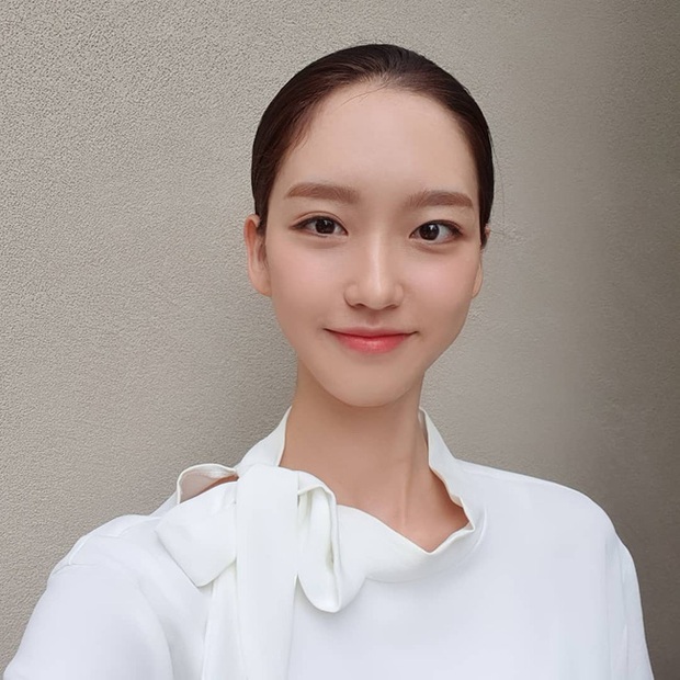 Rich kid hỗn láo nhất Penthouse có 5 kiểu tóc sành điệu giúp che trán hói, tạo vẻ cân đối cho gương mặt - Ảnh 1.