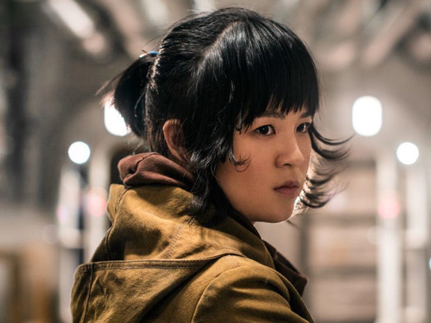 Kelly Marie Tran: Từ cô bé ấm ức chịu cảnh dừng nói tiếng Việt vì bị kỳ thị đến công chúa Disney người Việt đầu tiên trong lịch sử - Ảnh 6.