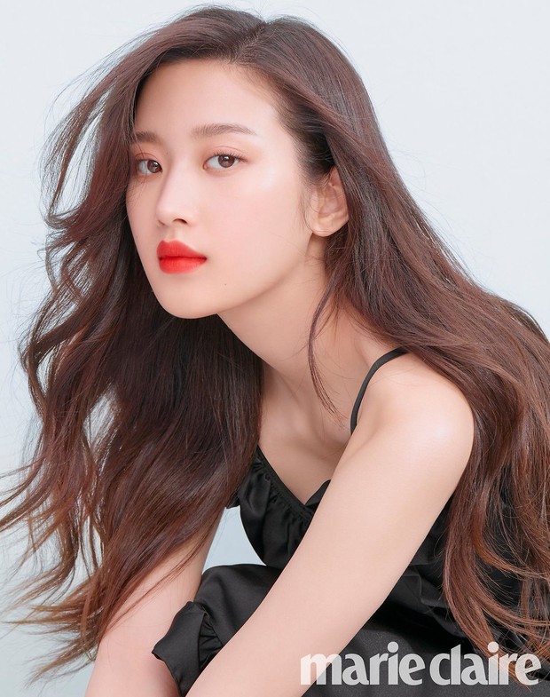 Tranh cãi BXH nữ diễn viên đẹp nhất xứ Hàn: Top 3 bị phản đối, sao nhí đè bẹp cả Song Hye Kyo, Kim Tae Hee và dàn nữ thần Kpop - Ảnh 17.