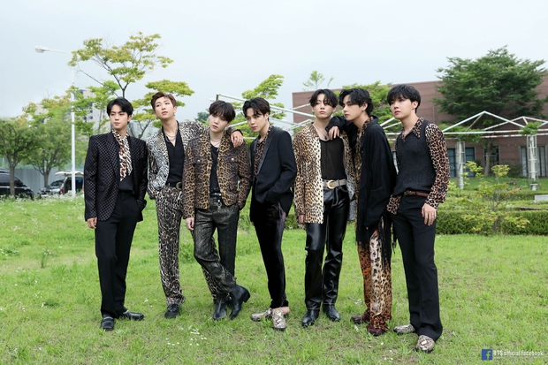 Địa điểm BTS ghi hình cho tiết mục tại Grammy khiến Knet rùng mình sợ hãi, nhìn mới thấy hy sinh vì nghệ thuật đến cỡ nào! - Ảnh 5. Địa điểm BTS ghi hình cho tiết mục tại Grammy khiến Knet rùng mình sợ hãi, nhìn mới thấy hy sinh vì nghệ thuật đến cỡ nào! - Ảnh 5.