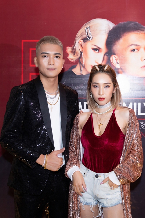 Khóc dở mếu dở xem story của BigDaddy: Emily viết huyết thư lên tường WC cảnh cáo, còn dọa ly dị nếu còn tái phạm? - Ảnh 4.