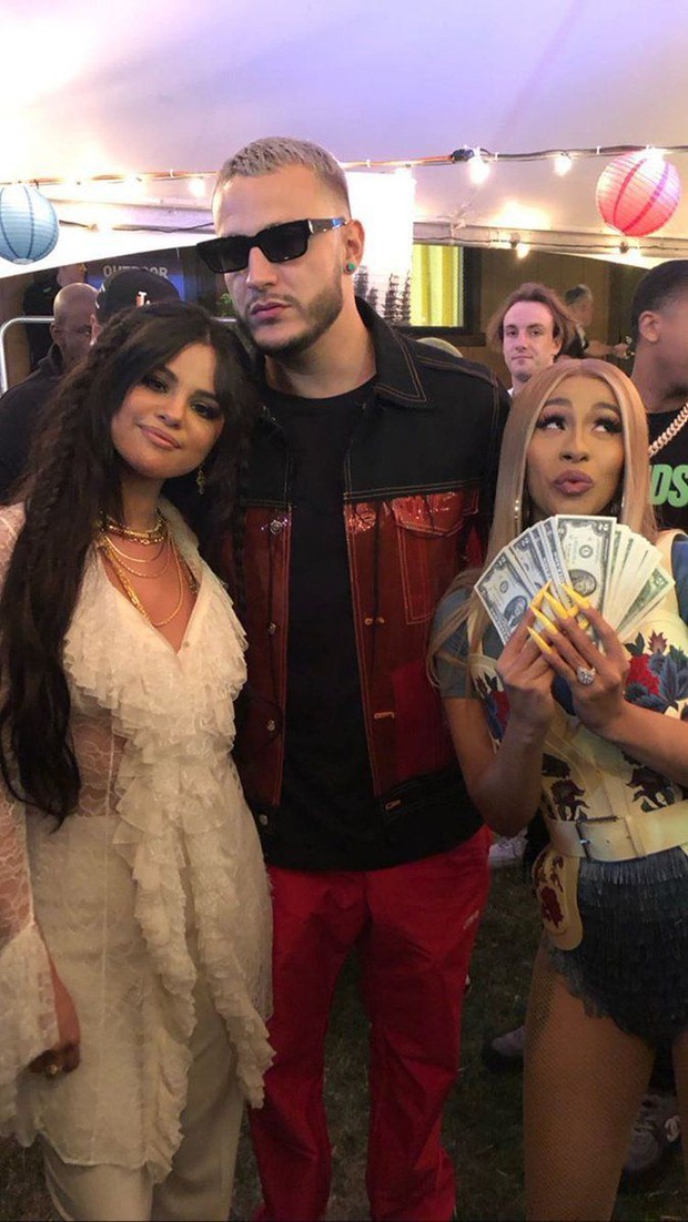 Cardi B bất ngờ lên tiếng về tin Selena Gomez giải nghệ, bóc luôn tính cách thật của bồ cũ Justin Bieber - Ảnh 4.