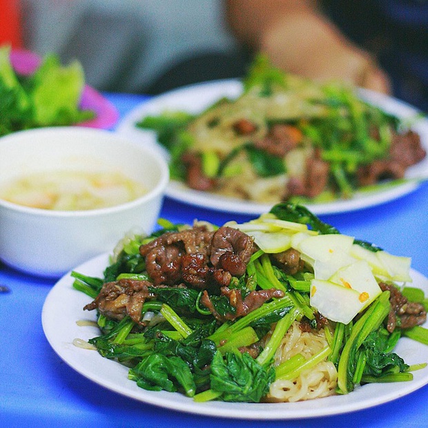 Điểm qua những món ăn tương đồng của Thái Lan - Việt Nam để thấy ẩm thực Việt bây giờ cũng nổi tiếng đắt đỏ và ngon lắm chứ chẳng chơi! - Ảnh 3.