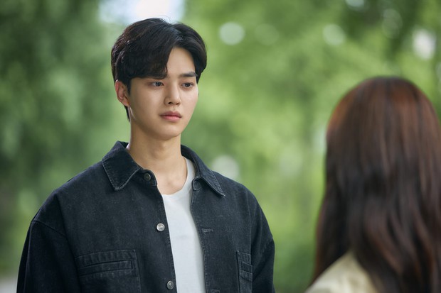 Ngồi kế Song Kang, Kim So Hyun vẫn chọn Jung Ga Ram làm bạn trai: Ai cũng hấp dẫn nhưng tôi thích Hye Yeong... - Ảnh 5. Ngồi kế Song Kang, Kim So Hyun vẫn chọn Jung Ga Ram làm bạn trai: Ai cũng hấp dẫn nhưng tôi thích Hye Yeong... - Ảnh 5.