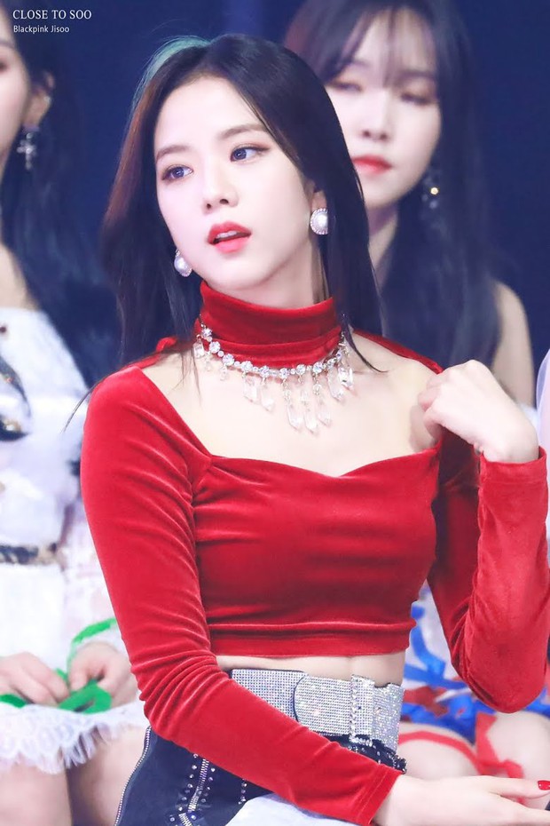 Dàn búp bê sống của Kpop: Jisoo so kè ác liệt với nữ thần lai Nancy, “thánh body” Gen Z và em út nhà JYP mắt to hiếm có - Ảnh 3. Dàn búp bê sống của Kpop: Jisoo so kè ác liệt với nữ thần lai Nancy, “thánh body” Gen Z và em út nhà JYP mắt to hiếm có - Ảnh 3.