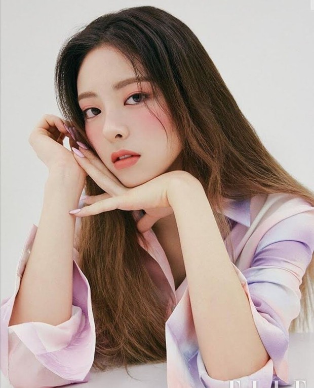 Dàn búp bê sống của Kpop: Jisoo so kè ác liệt với nữ thần lai Nancy, “thánh body” Gen Z và em út nhà JYP mắt to hiếm có - Ảnh 6. Dàn búp bê sống của Kpop: Jisoo so kè ác liệt với nữ thần lai Nancy, “thánh body” Gen Z và em út nhà JYP mắt to hiếm có - Ảnh 6.