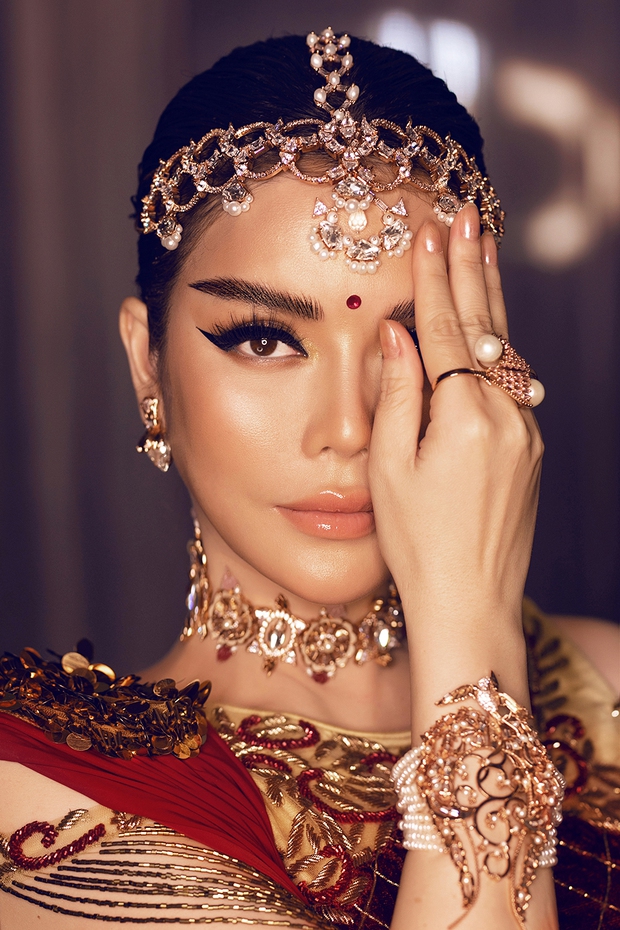 Ngoài Ngọc Trinh, showbiz Việt còn một sao nữ nếu định thanh lý kim cương đồ hiệu sẽ xôn xao không kém! - Ảnh 4. Ngoài Ngọc Trinh, showbiz Việt còn một sao nữ nếu định thanh lý kim cương đồ hiệu sẽ xôn xao không kém! - Ảnh 4.