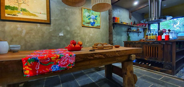 NTK về quê làm ngôi nhà dùng toàn đồ tái chế, cải tạo theo hướng thuận tự nhiên mộc mạc, gần gũi - Ảnh 8. NTK về quê làm ngôi nhà dùng toàn đồ tái chế, cải tạo theo hướng thuận tự nhiên mộc mạc, gần gũi - Ảnh 8.
