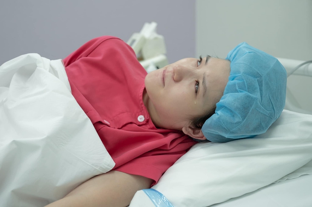 JustaTee tung trọn ký sự đưa vợ đi sinh chân thật từng chi tiết, nhan sắc của mẹ bầu và giọt “mồ hôi mắt” chiếm spotlight - Ảnh 10.