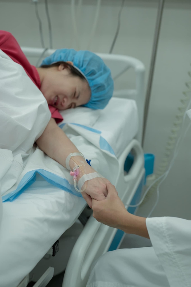 JustaTee tung trọn ký sự đưa vợ đi sinh chân thật từng chi tiết, nhan sắc của mẹ bầu và giọt “mồ hôi mắt” chiếm spotlight - Ảnh 11.