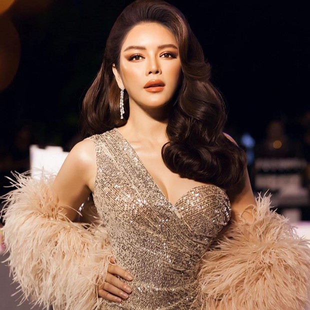 Ngoài Ngọc Trinh, showbiz Việt còn một sao nữ nếu định thanh lý kim cương đồ hiệu sẽ xôn xao không kém! - Ảnh 2. Ngoài Ngọc Trinh, showbiz Việt còn một sao nữ nếu định thanh lý kim cương đồ hiệu sẽ xôn xao không kém! - Ảnh 2.