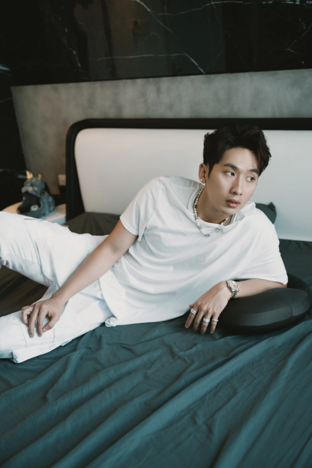 Tuấn Trần ngon, nhà ảnh cũng đẹp và giàu! - Ảnh 6.