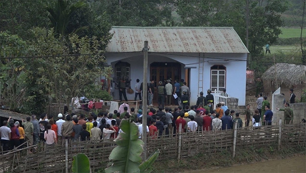 Giết bé gái 5 tuổi rồi cố thủ trong nhà - Ảnh 1. Giết bé gái 5 tuổi rồi cố thủ trong nhà - Ảnh 1.