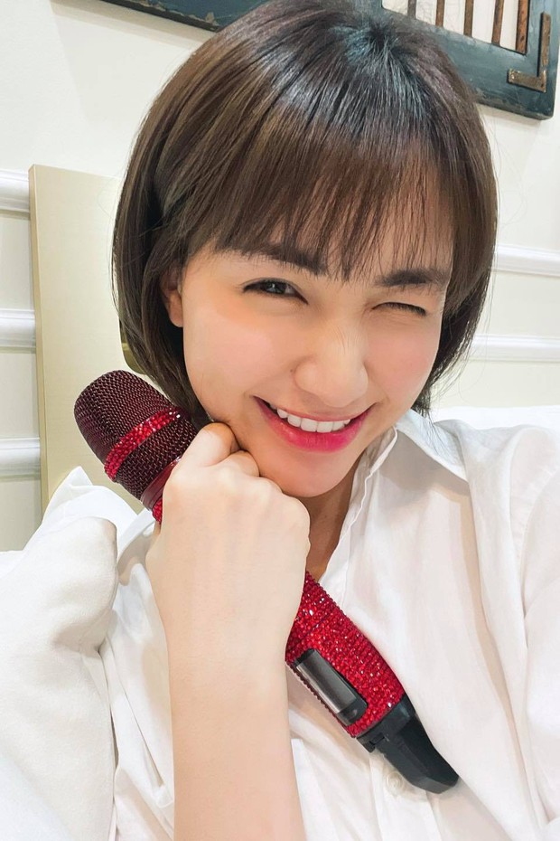 Hòa Minzy tiếp tục pass đồ, cực nhiều váy xinh giá chỉ từ 200K chị em thừa sức múc - Ảnh 1.