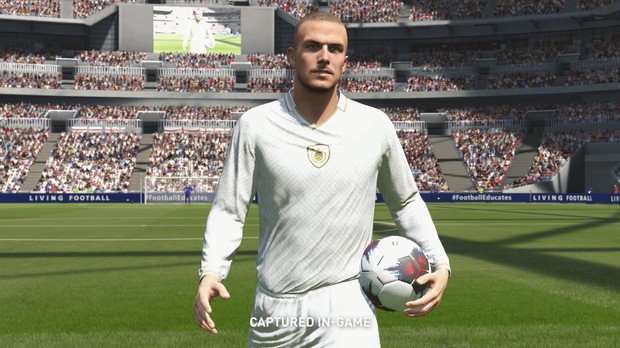 FIFA Online 4: Huyền thoại MU được tri ân với 1 mùa thẻ đặc biệt, nhưng cộng đồng lại bất ngờ phản ứng cực mạnh! - Ảnh 2.