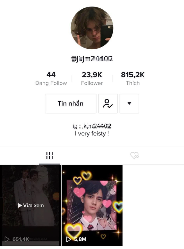 Ảnh chú rể 24 năm trước đẹp trai như tài tử nhận 5,8 triệu lượt xem: Đi bán rau ở chợ, cô gái trẻ lọt mắt xanh của bà bán hoa rồi thành công cưới anh chồng đẹp nhất xóm - Ảnh 2.