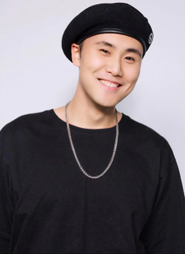 Tập thể dục đêm khuya, mỹ nam đình đám showbiz Đài đột tử ở tuổi 23 - Ảnh 2.