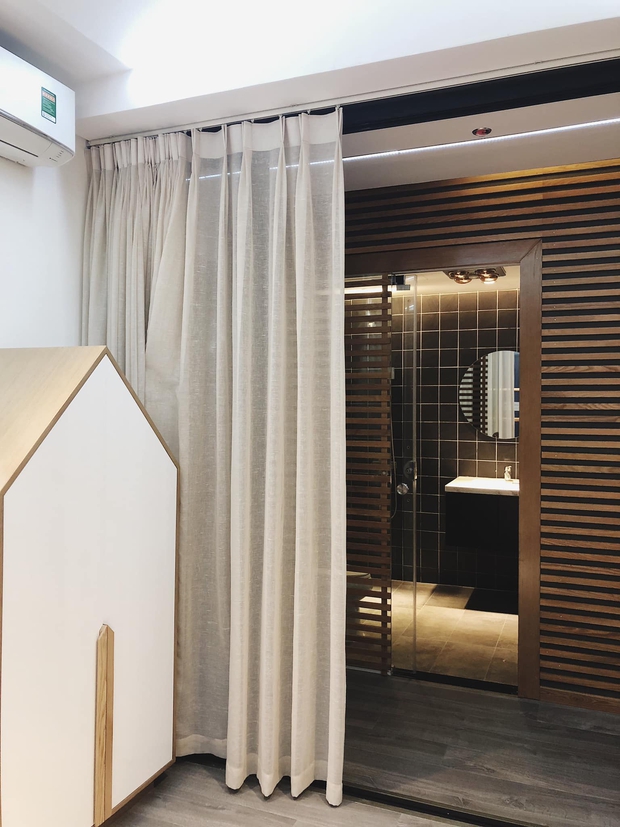 Vợ chồng KTS tự thiết kế căn hộ Vinhomes, chiếc giường không đụng hàng gây tranh cãi - Ảnh 7. Vợ chồng KTS tự thiết kế căn hộ Vinhomes, chiếc giường không đụng hàng gây tranh cãi - Ảnh 7.