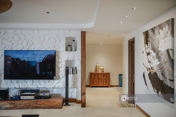 Ca nương Kiều Anh khoe nhà: Căn hộ đập thông 300m2, chi phí sửa sang bằng tiền mua 1 căn chung cư nữa - Ảnh 7. Ca nương Kiều Anh khoe nhà: Căn hộ đập thông 300m2, chi phí sửa sang bằng tiền mua 1 căn chung cư nữa - Ảnh 7.