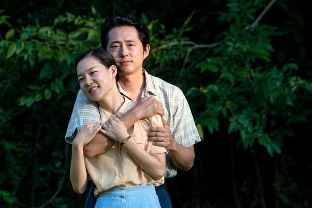 Steven Yeun: Từ biểu tượng sex The Walking Dead đến nam chính gốc Á đầu tiên được đề cử Oscar với Minari - Ảnh 12.